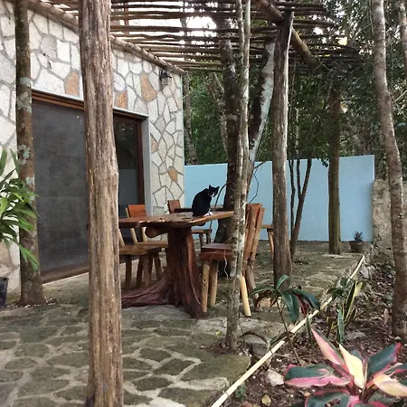 Bed and breakfast Escarabajo Rojo Tulum