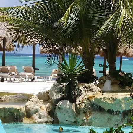 Hotel Pavoreal 4*