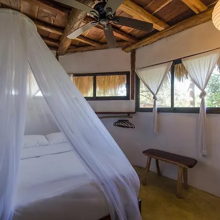 Yoga Shala Hotel 3*