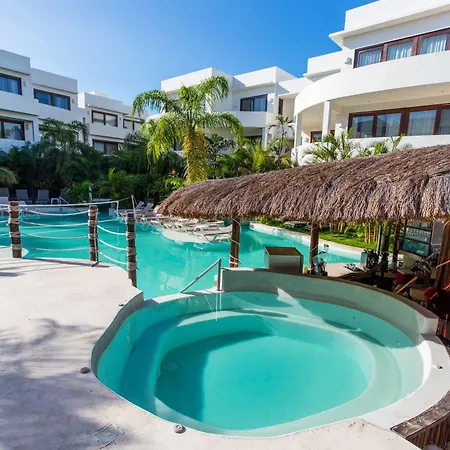 Intima Adults Only Hotel 3*