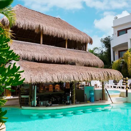 Intima Adults Only Tulum