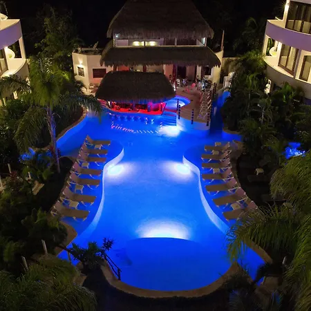 Intima Adults Only Hotel 3*