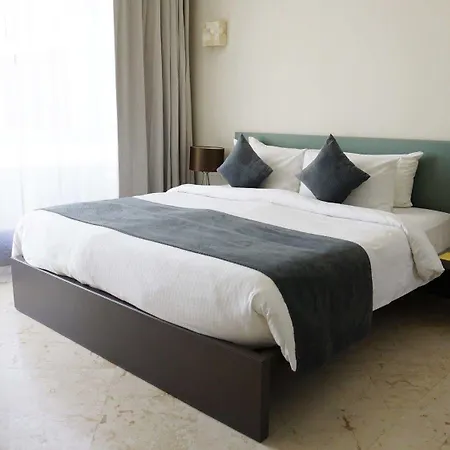 Intima Adults Only Hotel 3*