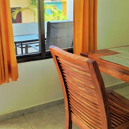 Malix Pek Hotel 2*