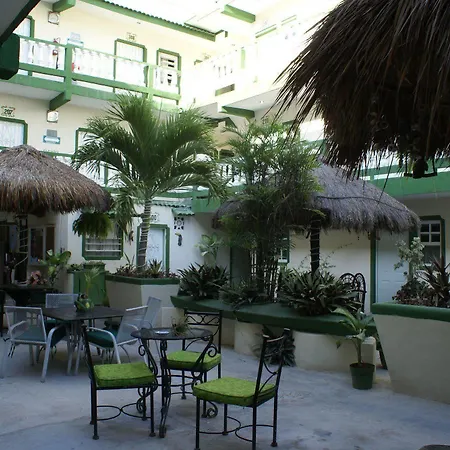 Oyo Addy Hotel Tulum