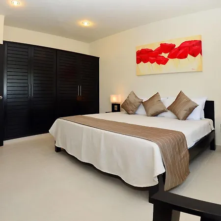 Palms Apartment