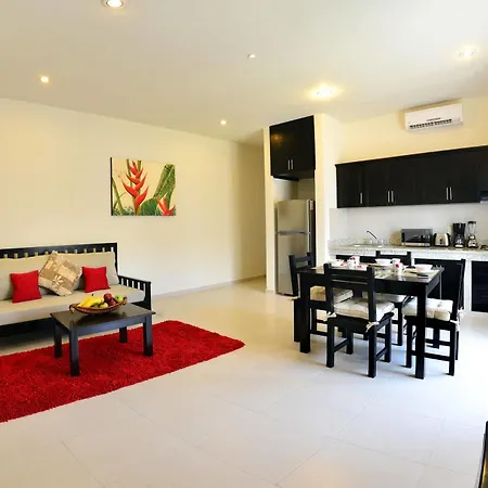 Apartment Palms *