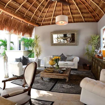 Palms Tulum