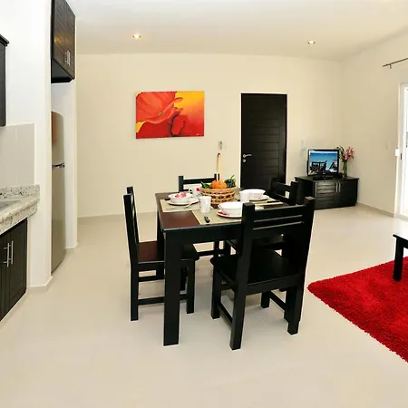Apartment Palms *