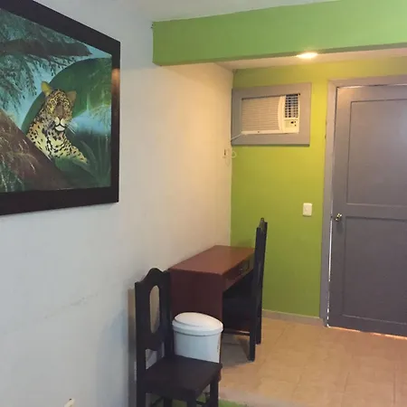 Andrea's Hotel 3*