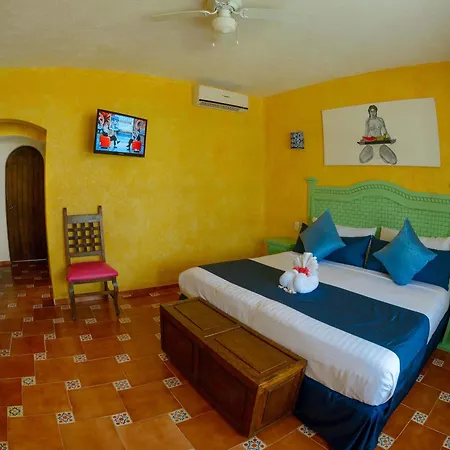 Pavoreal Hotel 4*