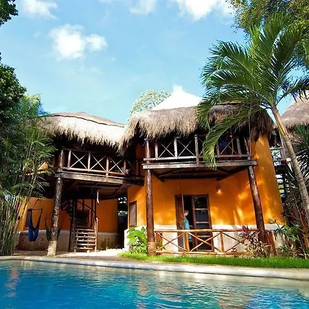 Uolis Nah Hotel
