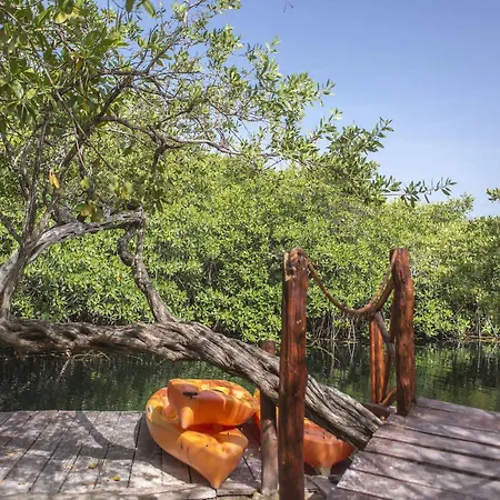 Maya Y Cenote Hotel 2*