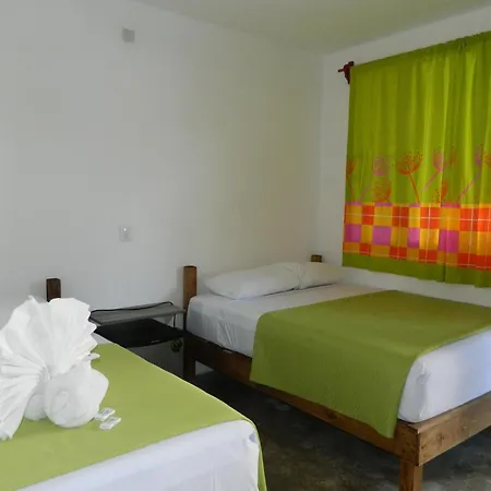 Emotion Avenida & Hostel