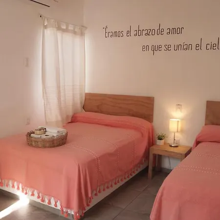 Amorcito Corazon & Tulum