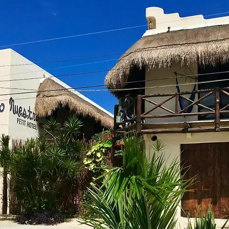Hotel Lo Nuestro Petit Tulum