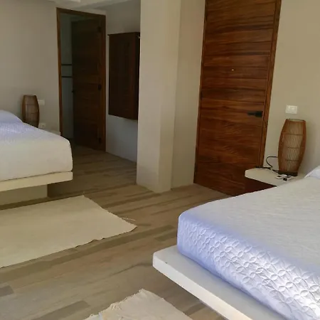 Bed & Breakfast Copal