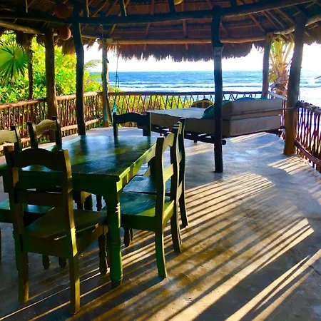 Nueva Vida De Ramiro Hotel