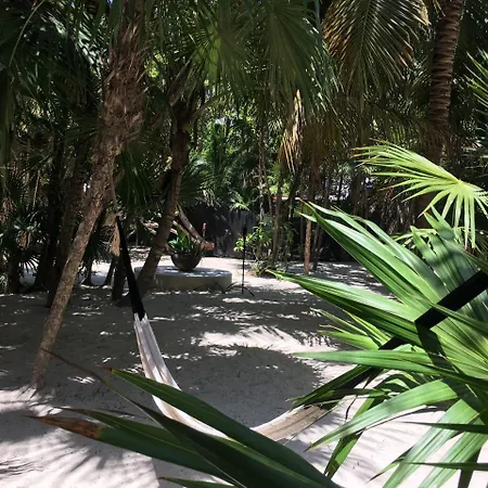 Casa-laha Hotel *