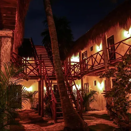 Kin Ha Hotel
