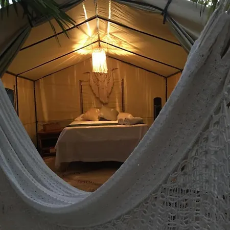 Uma Oceanfront 5*