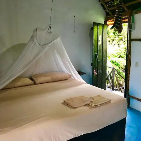 Uma Oceanfront 5*