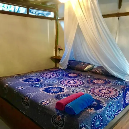 Uma Oceanfront 5* Tulum