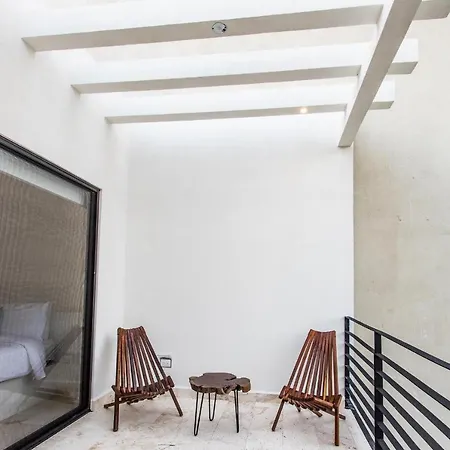 Stunning 4br With Private Pool La Veleta Retreat