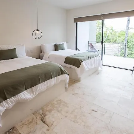 Stunning 4br With Private Pool La Veleta Retreat *