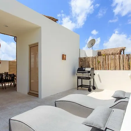 Charming Nature-inspired With Sultry Surroundings By Stella Apartamento Tulum
