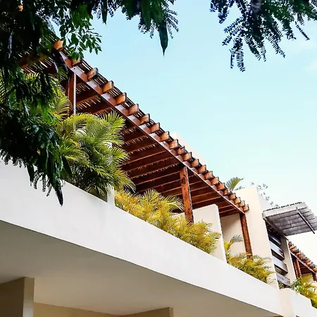 Xscapetulum 4* Tulum