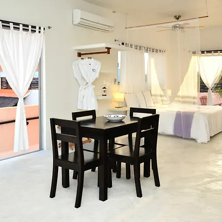 Geminis Boutique Condohotel Hotel