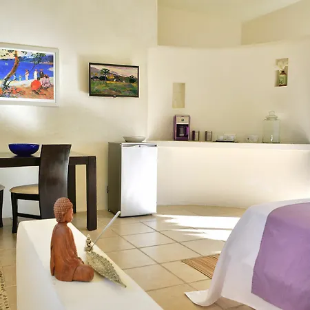Geminis Boutique Condohotel Hotel