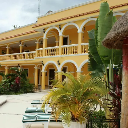 Scarlette Hotel 3*