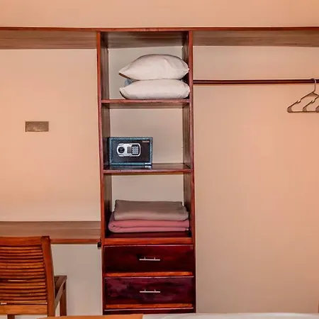 Amplio Departamento Espacioso Ideal Para Disfrutar El Mar De Y La Naturaleza