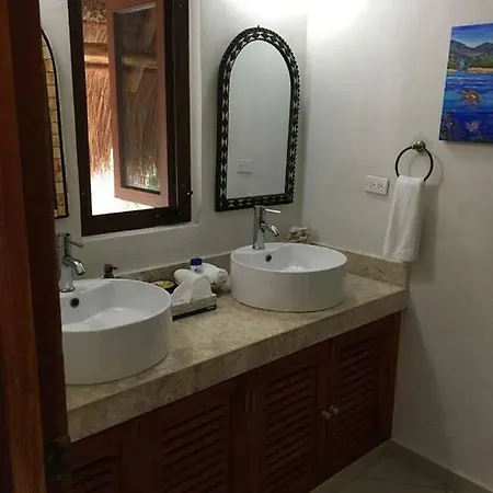 Casa Tortuga, Soliman Bay