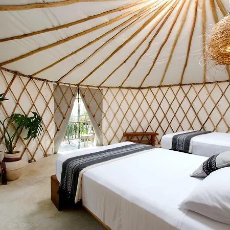 Huaya Camp