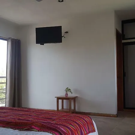 Iker Hotel 3*