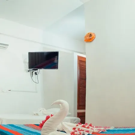 Hotel Itza La Veleta 3*