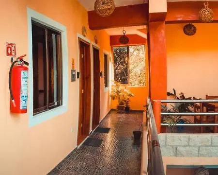 Itza La Veleta Hotel
