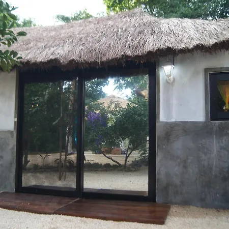 Hotel Cabanas La Alborada *
