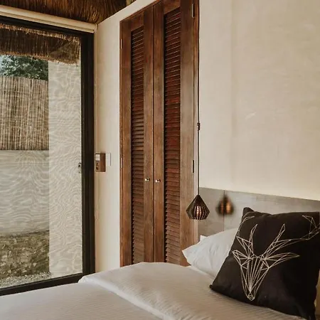 Hotel Casa Chimi Tulum