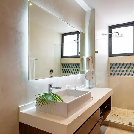 Central Park Aparthotel