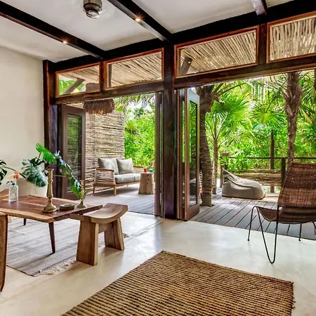 Villa Aldea Beachfront