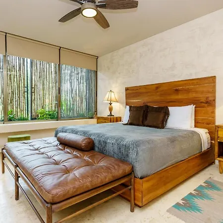 Luxury & Nature Meet A Private Pool & Roof Pool Apartment *
