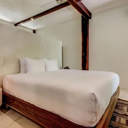 Aldea Beachfront Villa Tulum