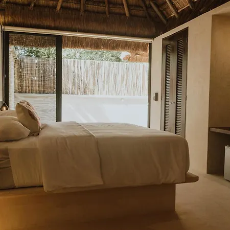 Hotel Casa Chimi *