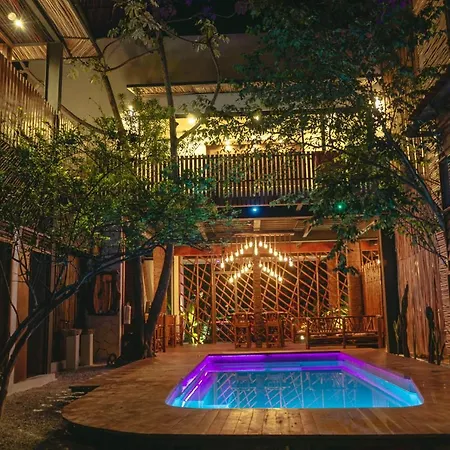 Guest house Aldea Tzunun 2*