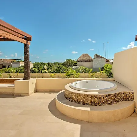 Resort-style 3 Miles To Historic Ruins Tulum