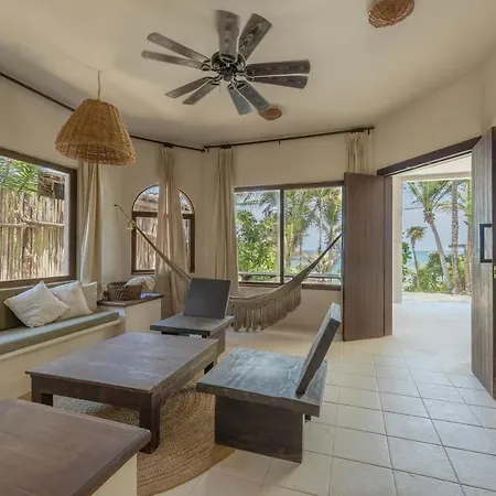 Nest Hotel Tulum